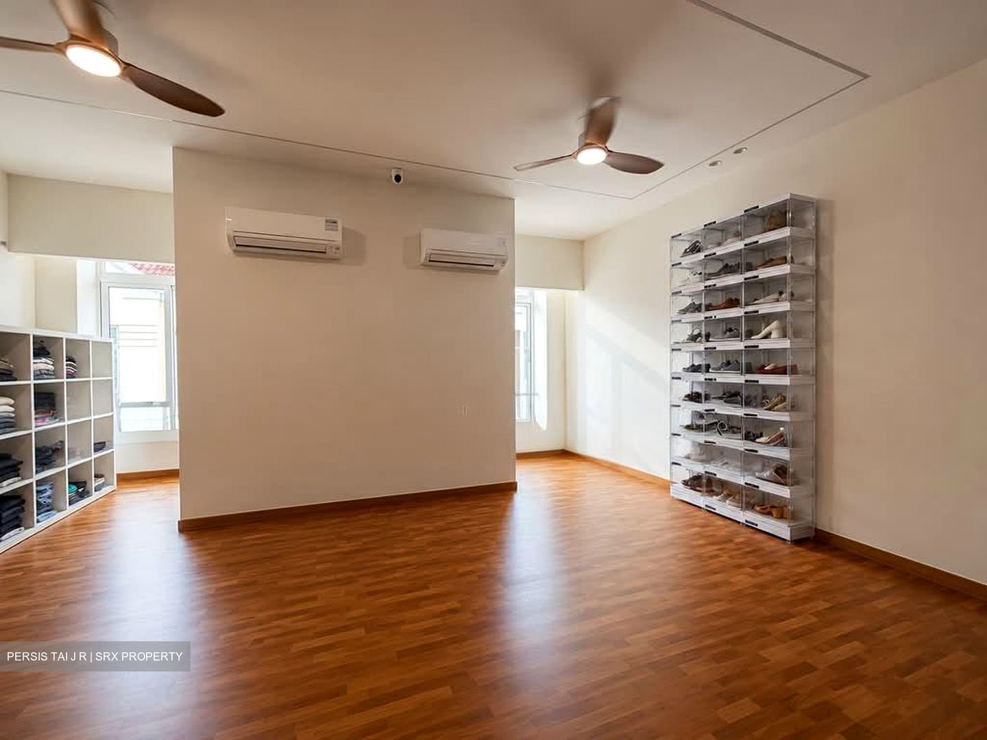 Eastwood Green (D16), Terrace #566564201